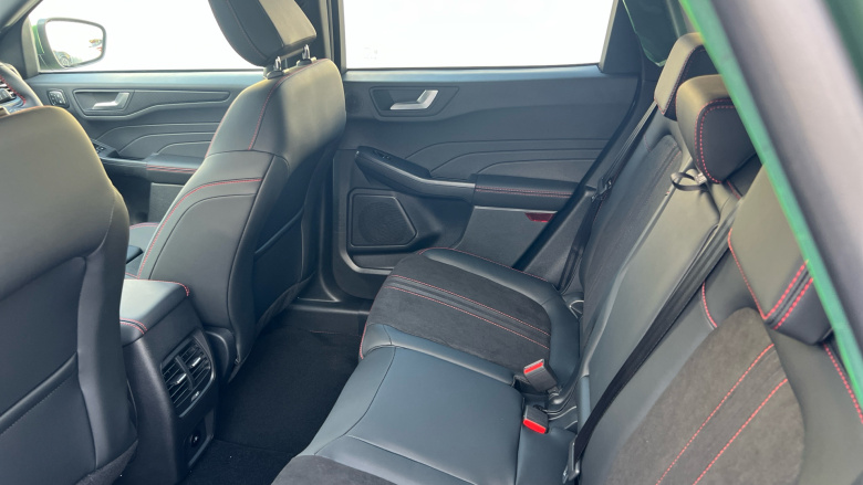 Ford Kuga 2.5 FHEV ST-Line 5dr CVT Hybrid Estate